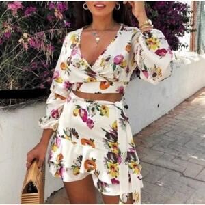 ZARA Floral Balloon Sleeve Blouse Faux Wrap Ruffle Trim Cropped Top